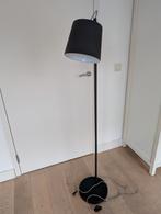 Zwarte Buckle Head Vloerlamp van Zuiver - 150 cm, Huis en Inrichting, Lampen | Vloerlampen, Ophalen, Zo goed als nieuw, Metaal