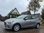 Mazda 2 1.5 Skyactiv-G TS AUTOMAAT 105.000 KM NL-AUTO., Stof, Gebruikt, 4 cilinders, Origineel Nederlands
