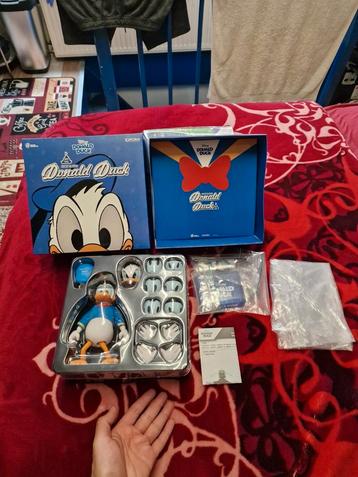 Beast Kingdom Donald Duck,Donald Duck,sideshow. beschikbaar voor biedingen