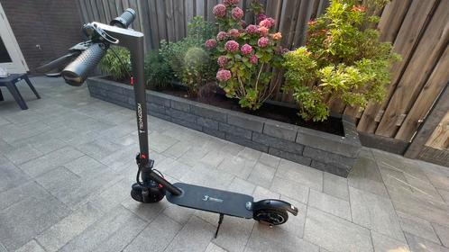 Techno GO Plus elektrische step met vering NIEUW!!!, Fietsen en Brommers, Steps, Zo goed als nieuw, Elektrische step (E-scooter)