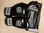 Windy boxing gloves and shin pads, Sport en Fitness, Vechtsporten en Zelfverdediging, Gebruikt, Ophalen of Verzenden