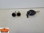 Org. nieuwe cilindersloten set + sleutels VW Golf III, Vento, Volkswagen, Nieuw, Ophalen of Verzenden, Volkswagen