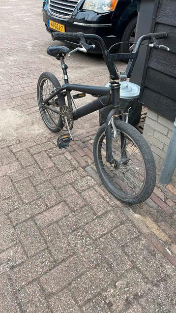 Bmx/crossfiets opknapper beschikbaar voor biedingen