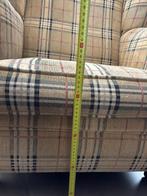 Klassieke fauteuil met ruitpatroon, Huis en Inrichting, Fauteuils, Ophalen, Gebruikt, Stof, 75 tot 100 cm