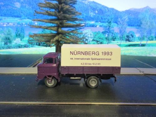 IFA W50 platte bakwagen met huif - Messemodell 1993, Hobby en Vrije tijd, Modelauto's | 1:87, Zo goed als nieuw, Bus of Vrachtwagen