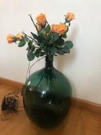 Decoratieve buikfles met kunstrozen en verlichting., Ophalen of Verzenden, Zo goed als nieuw, Binnen