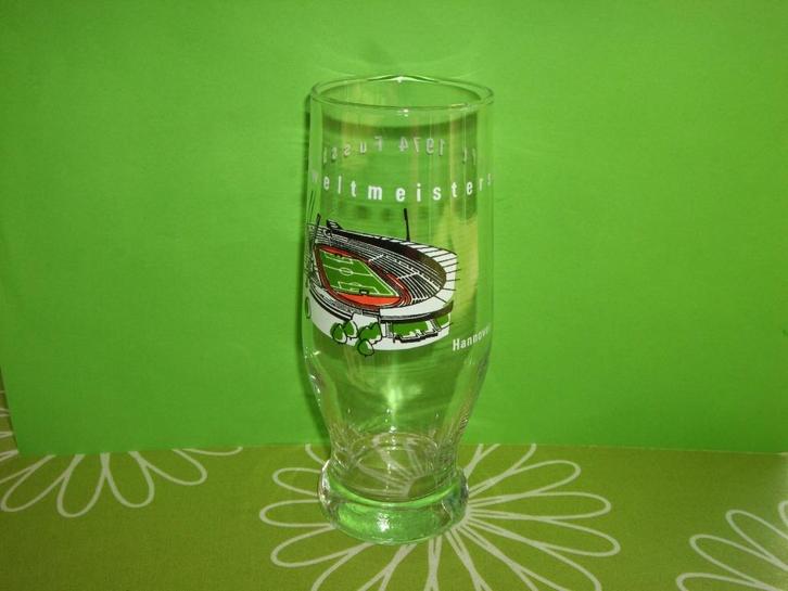 WK 1974 Fussball Weltmeisterschaft 1974 - Stadion Hannover, Verzamelen, Sportartikelen en Voetbal, Zo goed als nieuw, Overige typen