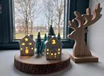 Kerstdecoratie op boomstam + Houten rendier, Ophalen of Verzenden, Nieuw
