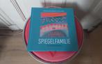 Spiegelfamilie een monologenbijbel, Ophalen of Verzenden, Nieuw