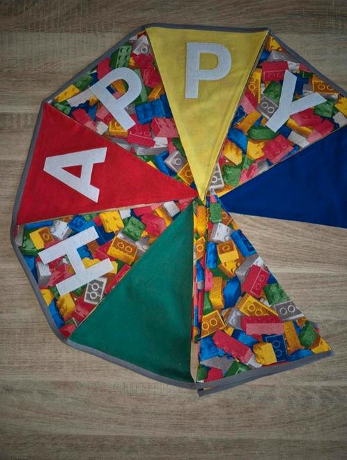 Happy Birthday Vlaggenlijn - Lego Thema, Huis en Inrichting, Woonaccessoires | Overige, Zo goed als nieuw, Ophalen of Verzenden