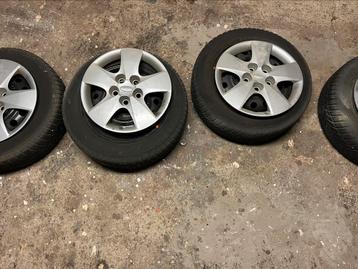  t.e.a.b: Wintermaxx winterbanden   MOET WEG !!!! beschikbaar voor biedingen