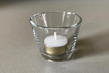 Waxinelichthouder doorzichtig glas beschikbaar voor biedingen