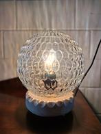 Retro vintage tafellampje, unieke lamp, glazen bol, Huis en Inrichting, Lampen | Tafellampen, Minder dan 50 cm, Gebruikt, Ophalen of Verzenden