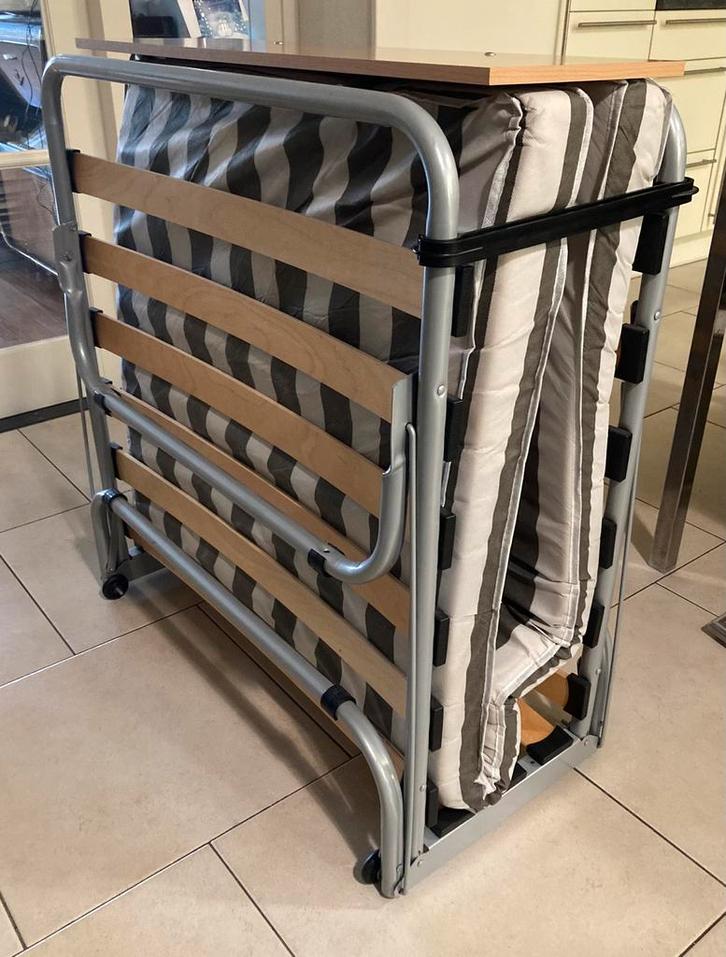 Vouwbed, 1 persoons, Huis en Inrichting, Slaapkamer | Bedden, Zo goed als nieuw, Eenpersoons, 90 cm, Hout, Ophalen