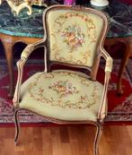 Stoel vintage geborduurd, Antiek en Kunst, Ophalen