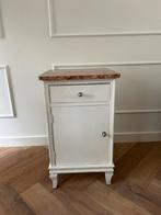 Vintage kastje met marmeren blad., Ophalen