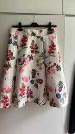 Yumi. Roomwitte rok met bloemendessin. Maat 38/40, Kleding | Dames, Rokken, Maat 38/40 (M), Wit, Ophalen of Verzenden, Zo goed als nieuw