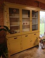 Grote Gele Buffetkast / Wandmeubel, Huis en Inrichting, Kasten | Buffetkasten, Ophalen of Verzenden