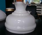 Zgan melkwit glazen kappen voor olie- of schippers lamp., 25 tot 50 cm, Wit, Rond, Zo goed als nieuw