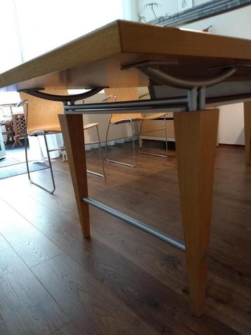 Ligne Roset eettafel design , 2.20 x 85, plus onderplank beschikbaar voor biedingen