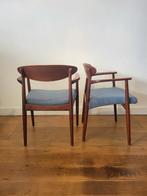 Armstoelen van Ejnar Larsen en Aksel Bender Madsen, Ophalen, Hout, Gebruikt, Bruin