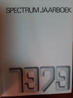 Spectrum jaarboeken., Boeken, Ophalen of Verzenden, Gelezen