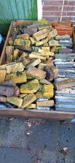 Geeltjes waaltjes zeer oude straatstenen en plavuizen, Ophalen, Gebruikt, Beton, Klinkers