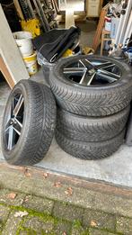 Goodyear - 4 Seasons  215/60 R16, 215 mm, Band(en), 17 inch, Ophalen of Verzenden