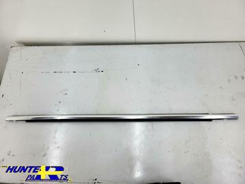 Deur strip Volvo V90/S90 ('16-'22) 31848055 beschikbaar voor biedingen