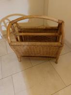 Rotan lectuurmand/ krantenmand, Huis en Inrichting, Ophalen of Verzenden