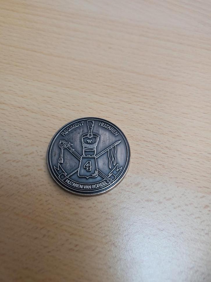 Regiment Huzaren van Boreel Penning, Verzamelen, Militaria | Algemeen, Landmacht, Embleem of Badge, Nederland, Ophalen of Verzenden