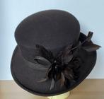 Hoed bruin maat 58 NIEUW, Kleding | Dames, Ophalen of Verzenden, Nieuw, 58 cm (L, 7¼ inch) of meer, Hoed