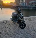 Te koop mooie Piaggio Zipp, Fietsen en Brommers, Ophalen of Verzenden