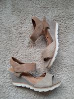 40 Tamaris sandalen sleehak beige bruin taupe, Kleding | Dames, Tamaris, Bruin, Zo goed als nieuw, Sandalen of Muiltjes