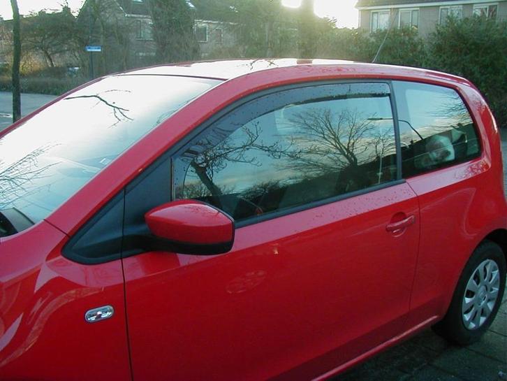 Skoda zijwindschermen raamspoilers pasvorm oa Yeti fabia, Auto diversen, Tuning en Styling, Ophalen of Verzenden