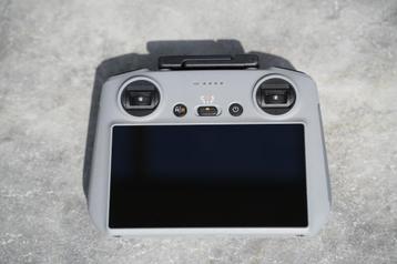DJI RC-2 Smart Remote Controller (DJI RC-RM331) beschikbaar voor biedingen