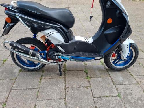Peugeot ludix Speciale uitvoering LC DD, Fietsen en Brommers, Snorfietsen en Snorscooters, Zo goed als nieuw, Peugeot, Ophalen of Verzenden