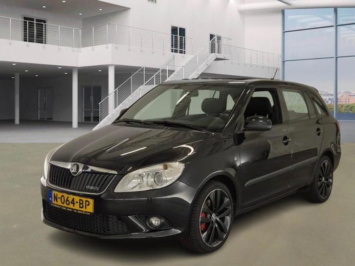Skoda Fabia Combi 1.4 TSI RS/AUTOMAAT/DAKJE/VELGEN, Auto's, Skoda, Bedrijf, Te koop, Fabia, ABS, Airbags, Airconditioning, Boordcomputer
