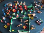 Play Mobil vintage. Veel poppetjes,hekjes,diertjes., Ophalen