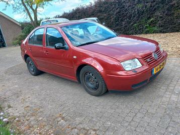 Volkswagen Bora 2.3 V5 beschikbaar voor biedingen