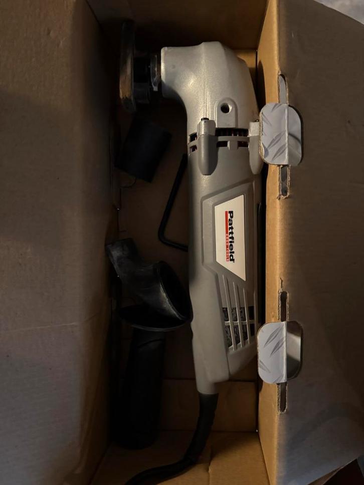 Pattfield PÉ-300 MFW Multitool, Doe-het-zelf en Verbouw, Compressors, Gebruikt, Minder dan 6 bar, Minder dan 25 liter, Minder dan 200 liter/min
