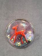 Joop Schilt, emaille broche, rond 1940, 4,4 cm, Ophalen of Verzenden, Nieuw, Zilver, Overige materialen