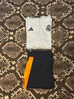 Trainingspak Real Madrid, Overige kleuren, Maat 48/50 (M), Ophalen of Verzenden, Zo goed als nieuw