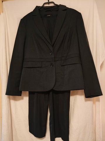 Comma blazer met broek, donkerblauw maat 44 beschikbaar voor biedingen