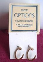 AVON oorbellen. Goldplated. In originele doos. Jaren '70., Nieuw, Goud, Ophalen of Verzenden, Hangers