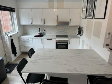 Keuken met Eiland - Zelf Demonteren! beschikbaar voor biedingen