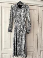 jurk met slangenprint, Zwart, Zo goed als nieuw, Maat 34 (XS) of kleiner, Onder de knie