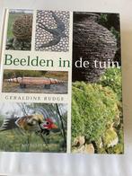 Beelden in de Tuin - Tuinideeën Boek, Boeken, Wonen en Tuinieren, Ophalen of Verzenden, Zo goed als nieuw, Tuinieren en Tuinplanten