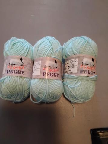 3 Bollen Vlnika Peggy Acryl Garen Lichtblauw beschikbaar voor biedingen