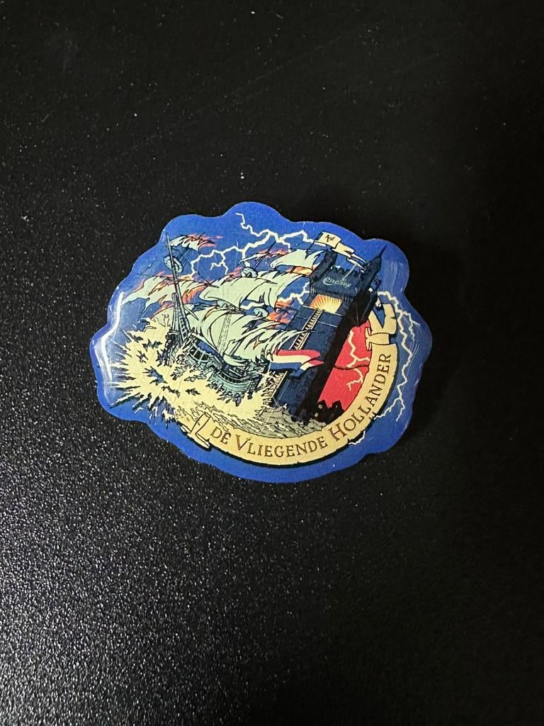 Efteling pin de vliegende hollander, Verzamelen, Efteling, Ophalen of Verzenden, Nieuw, Button of Speldje